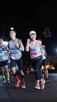 BIB: 42282, 40549, 46183
                            <button type="button" onclick="openModal(23073693)" class="btn btn-primary btn-sm float-right btn-popup" data-toggle="modal" data-target=".modal-high-quality">
                        <i class="fas fa-shopping-cart"></i> Add to Cart
                    </button>
                                            <button type="button" onclick="isThisMe(23073693, true)" class="btn btn-success btn-sm float-right btn-popup btn-isme hidden" data-toggle="tooltip" data-placement="bottom" title="นี่คือรูปของคุณใช่ไหม คลิกที่นี่เพื่อเอาเข้าอัลบั้ม">
                        <i class="fas fa-plus"></i> Add to album
                    </button>
                    <button type="button" onclick="isThisMe(23073693, false)" class="btn btn-warning btn-sm float-right btn-popup btn-isnotme hidden">
                        <i class="fas fa-ban"></i> Remove from album
                    </button>